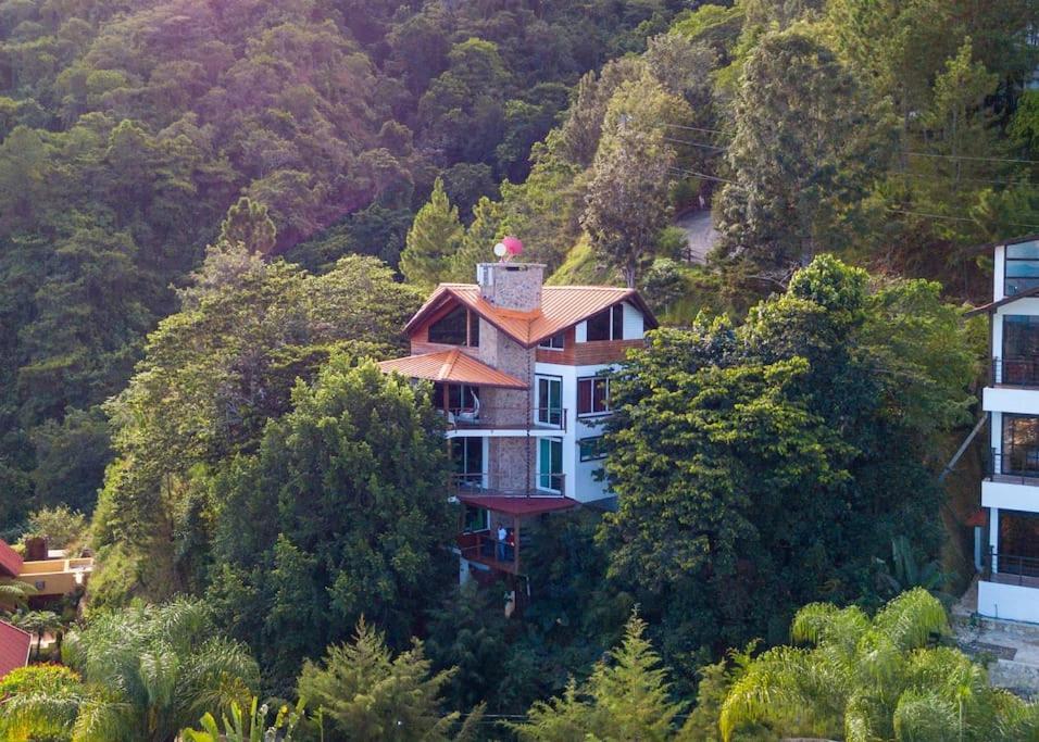 Mansion Dubai-Mountain-Jacuzzi-4Br-Jamaca De Dios Villa Jarabacoa Dış mekan fotoğraf